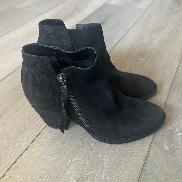 Sam Edelman 'Macon' Women's 6 Black Nubuck Leather Snake Print Ankle Boot - Picture 3 of 9